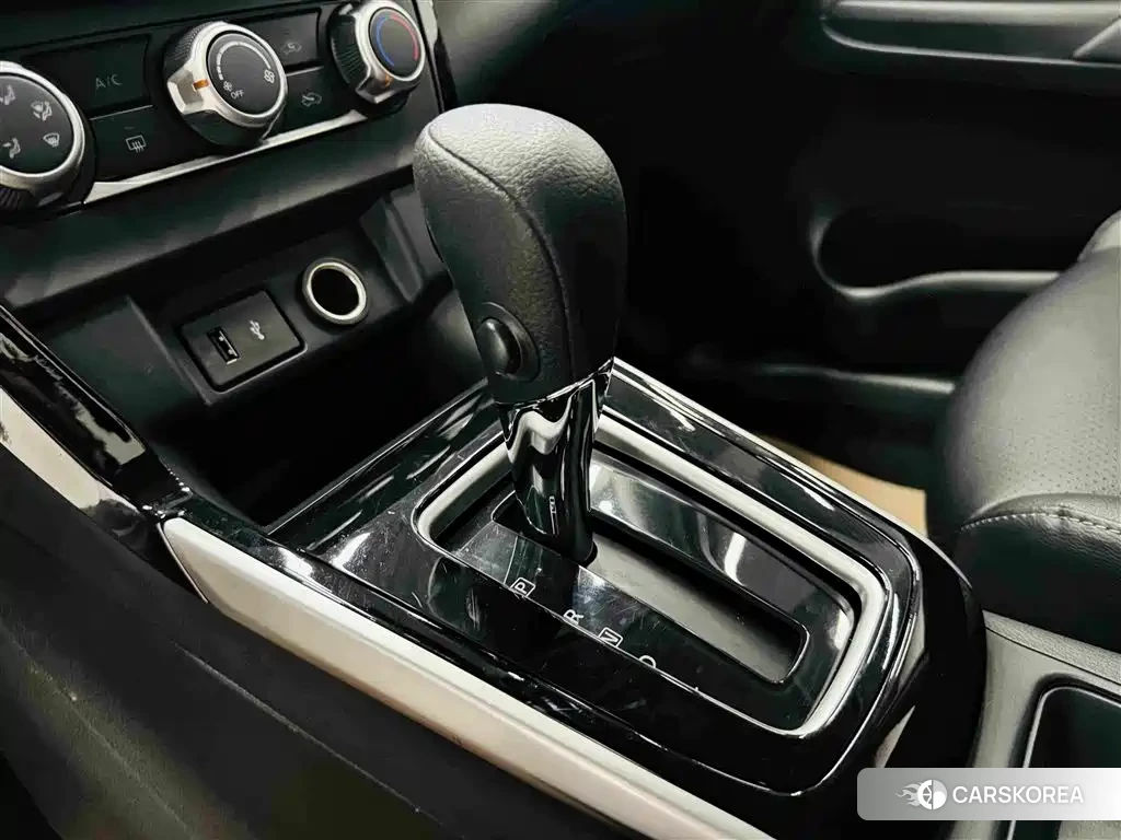 Nissan Sylphy id 4601850 из Китая 14