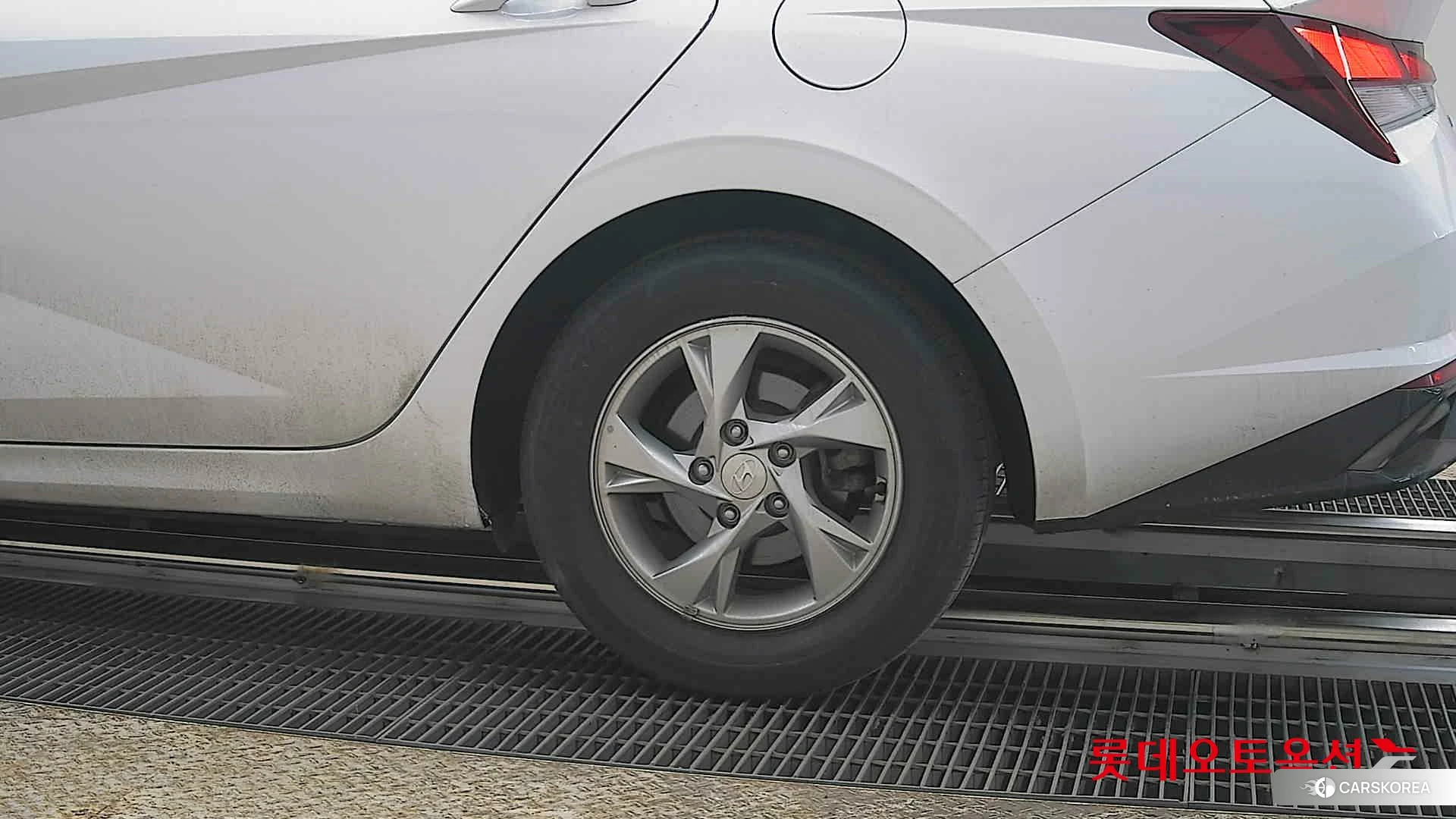 Hyundai Avante id 3869339 из Кореи 14