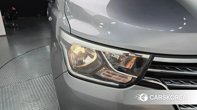 Hyundai The New Grand Starex id 4642739 из Кореи 14