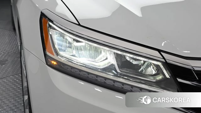 Volkswagen The New Passat id 4633116 из Кореи 14