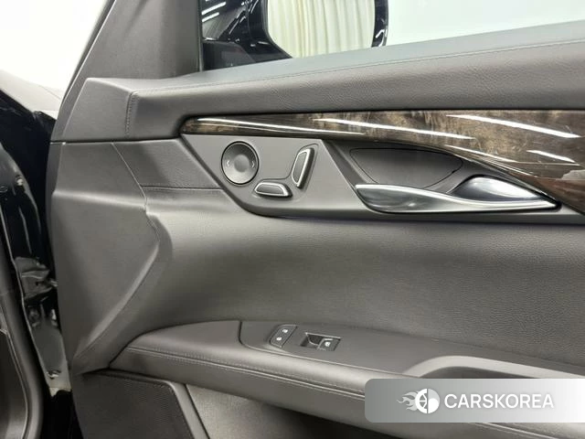 Cadillac CT6 id 4235060 из Китая 14