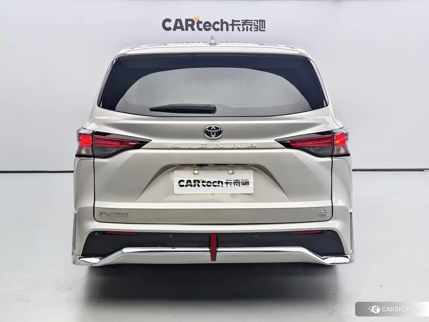 Toyota Sienna id 4629576 из Китая 14