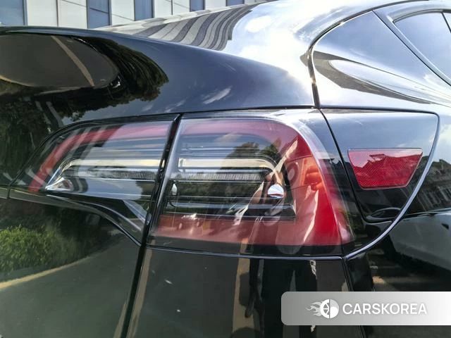 Tesla Model Y id 4206945 из Китая 14