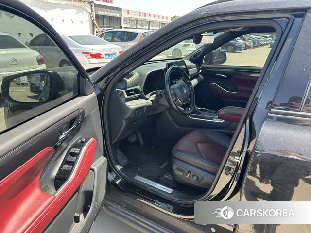 Toyota Crown Lufang id 4297731 из Китая 14