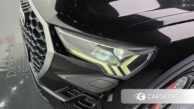 Audi Q3 (F3) id 4187806 из Кореи 14