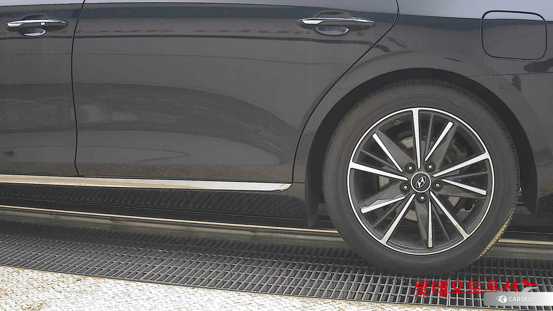 Hyundai Grandeur id 4296750 из Кореи 14