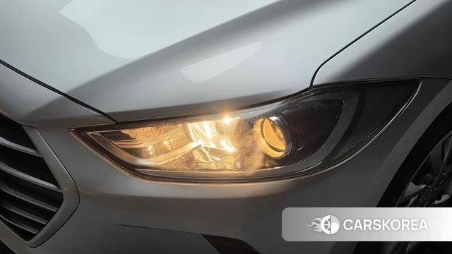 Hyundai Avante AD id 4620684 из Кореи 14
