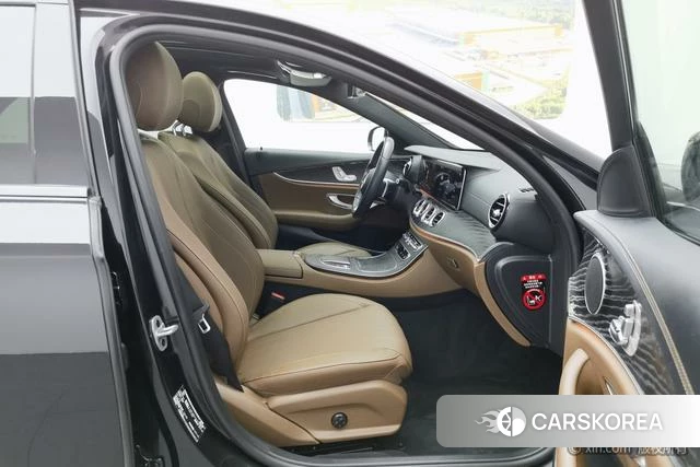 Mercedes-Benz E-class (imported) id 4298294 из Китая 14
