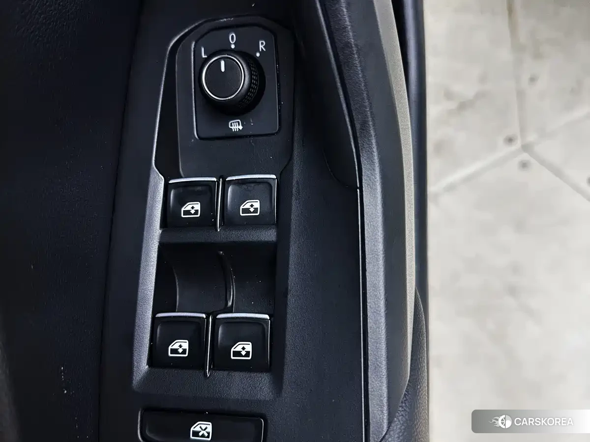 Volkswagen Sagitar id 4546422 из Китая 14