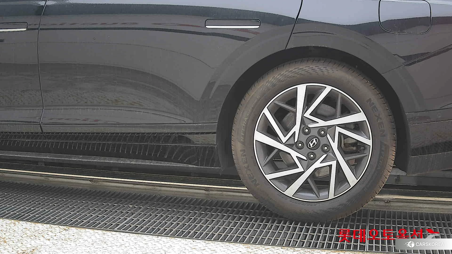 Hyundai Grandeur id 4347299 из Кореи 14