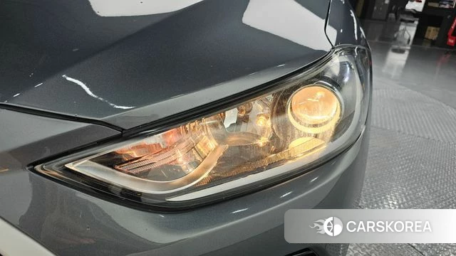 Hyundai Avante AD id 4384961 из Кореи 14