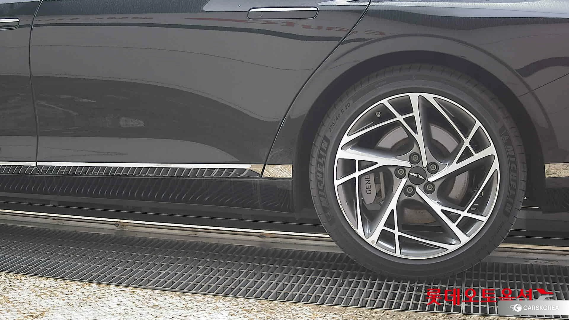 Hyundai G90 id 3888298 из Кореи 14