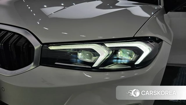 BMW 3 Series (G20) id 4292397 из Кореи 14