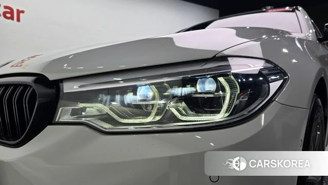 BMW 5 Series (G30) id 4684534 из Кореи 14