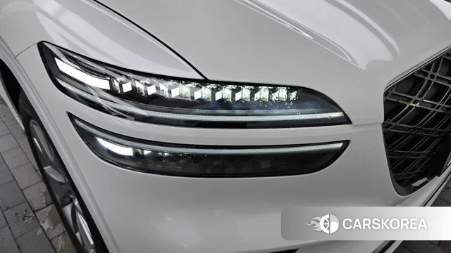 Genesis GV70 id 4700954 из Кореи 14