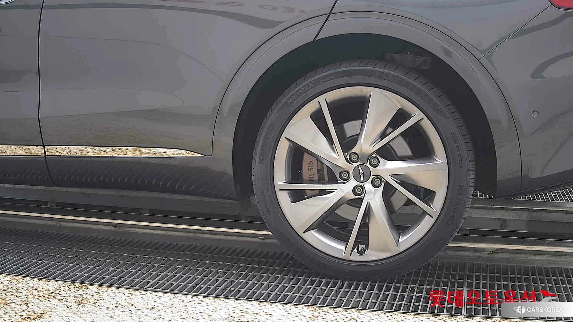 Hyundai GV70 id 4902514 из Кореи 14