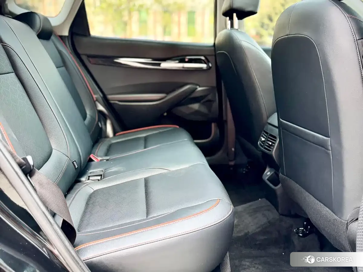 Kia Seltos id 4512928 из Китая 14