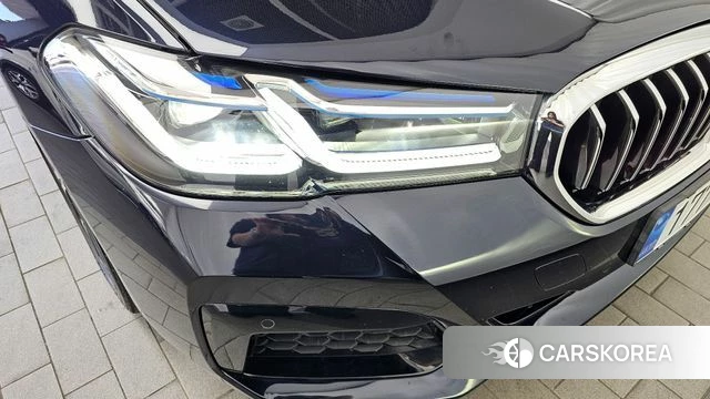 BMW 5 Series (G30) id 4445729 из Кореи 14