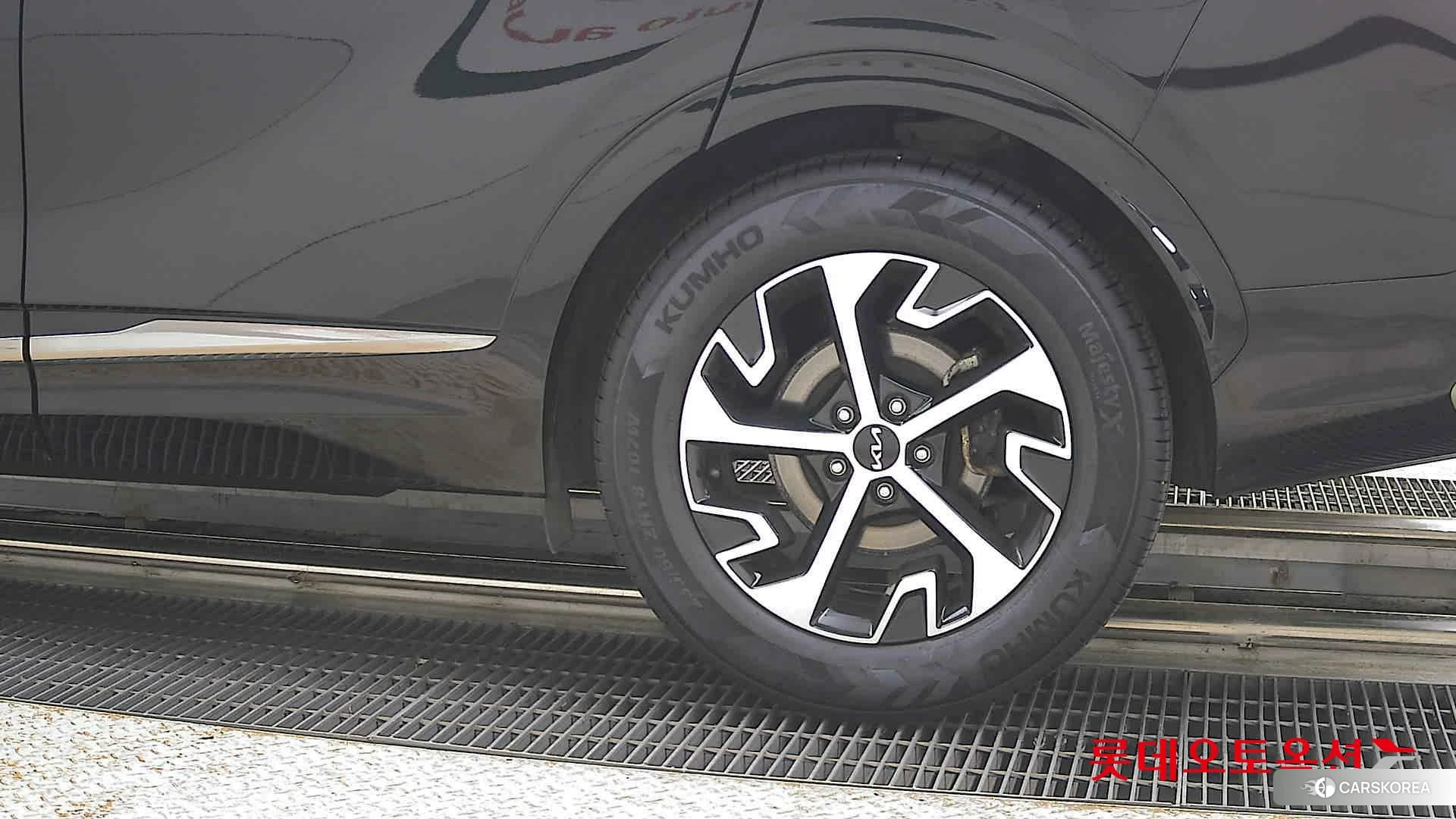 Kia Sportage Hybrid id 4296851 из Кореи 14