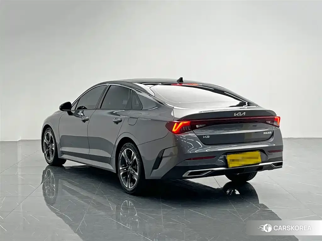 Kia K5 id 4538652 из Китая 14