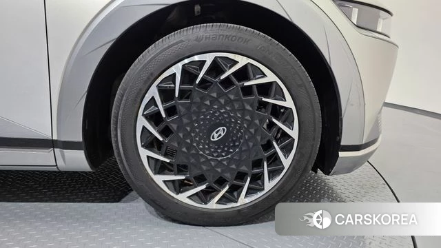 Hyundai Ionic 5 id 4428709 из Кореи 14