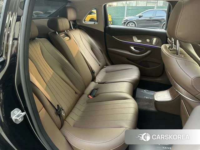 Mercedes-Benz E-class id 4301628 из Китая 14