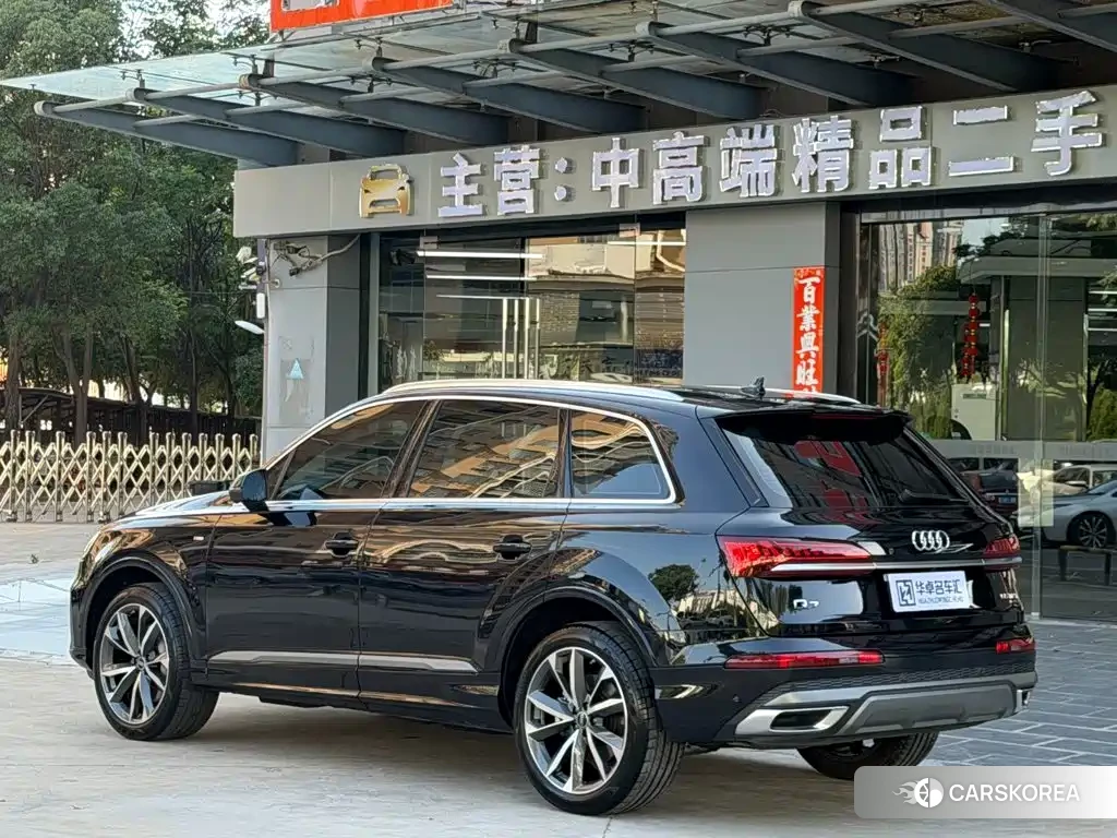 Audi Q7 id 4622700 из Китая 14