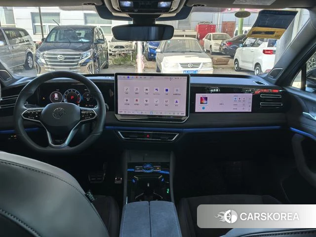 Volkswagen Tiguan L id 4299629 из Китая 14