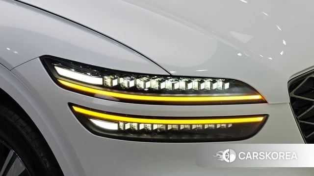 Genesis GV70 id 4834397 из Кореи 14