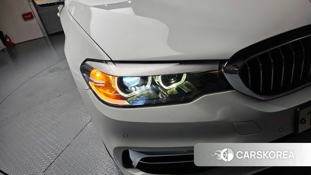 BMW 5 Series (G30) id 4434955 из Кореи 14