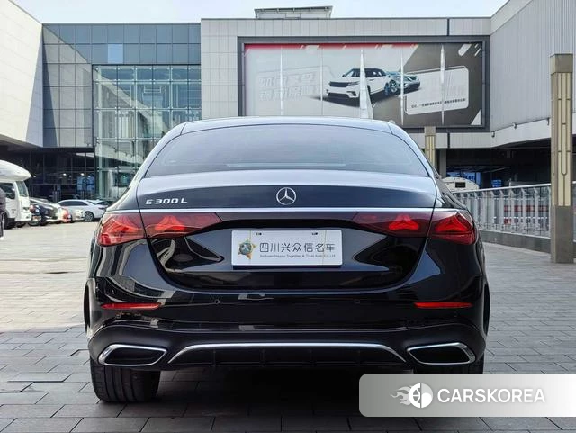 Mercedes-Benz E-class id 4257217 из Китая 14