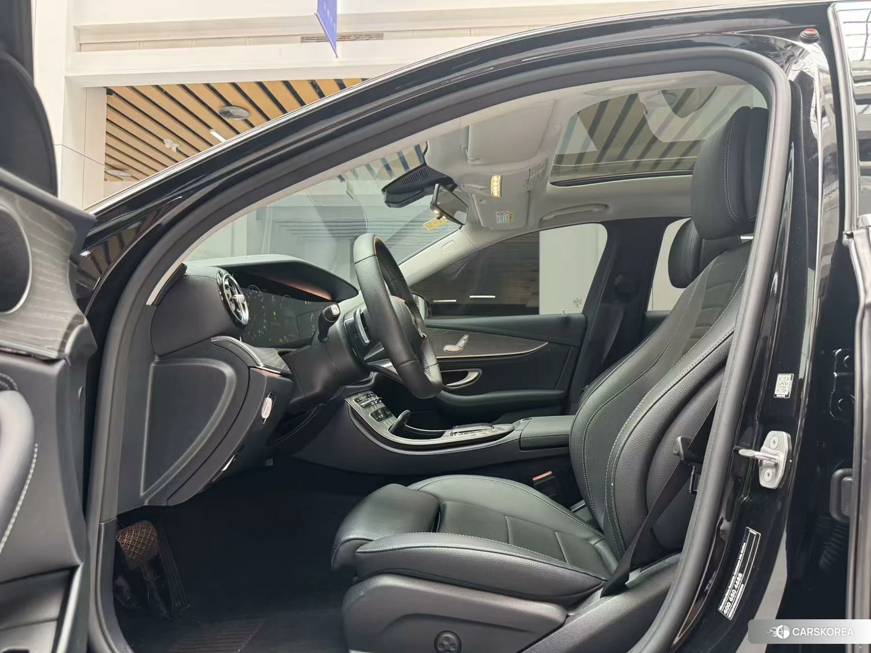 Mercedes-Benz E-class id 4419269 из Китая 14