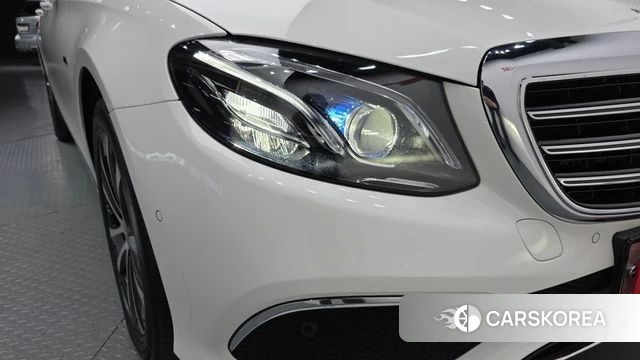 Mercedes-Benz E-Class W213 id 4294234 из Кореи 14