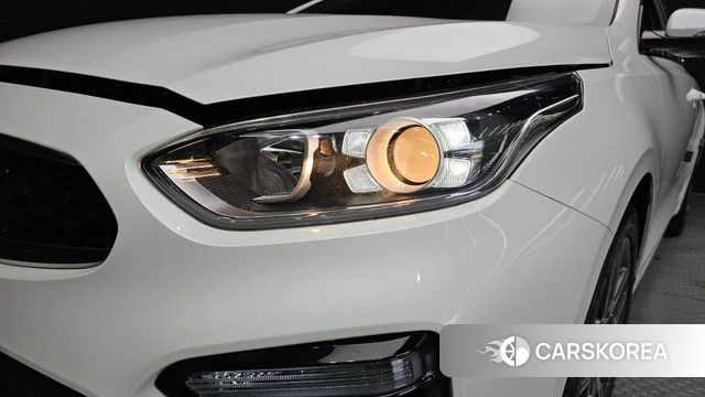 Kia Come New K3 id 4416540 из Кореи 14