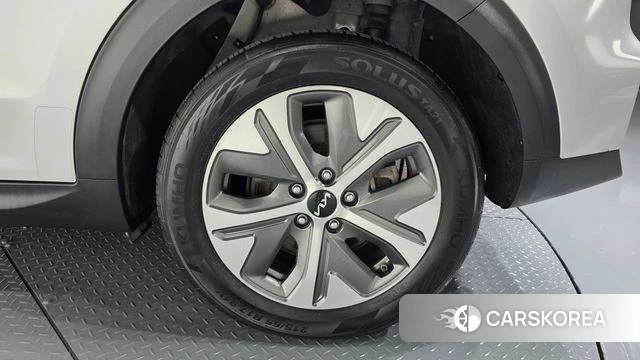 Kia Niro Plus id 4893925 из Кореи 14