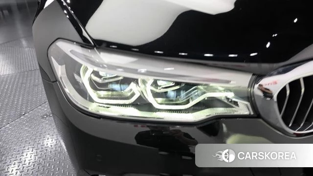 BMW 5 Series (G30) id 4325157 из Кореи 14