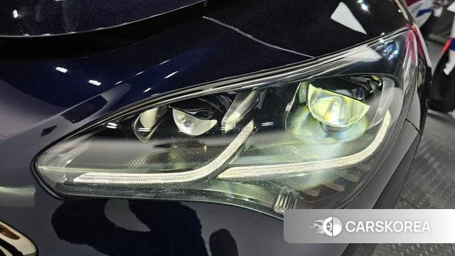 Kia Stinger id 4294621 из Кореи 14