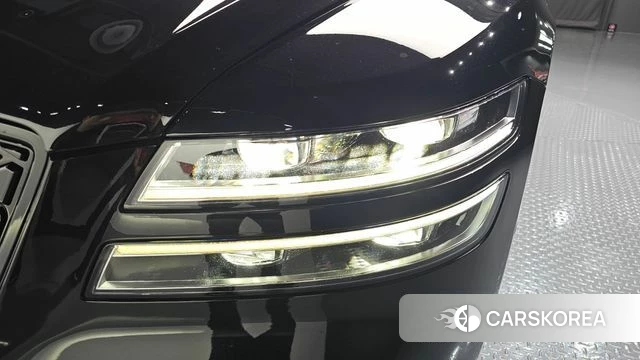 Genesis Electrified G80 (RG3) id 4906094 из Кореи 14