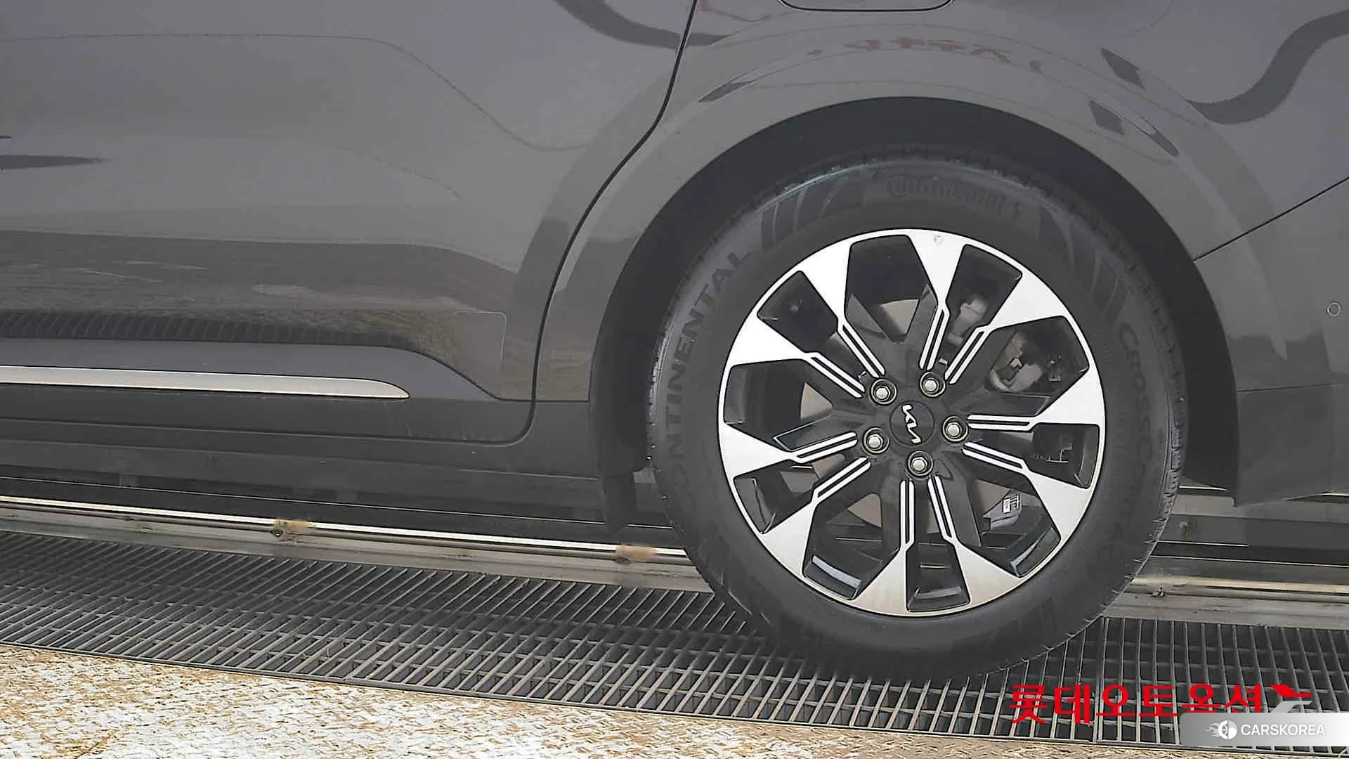 Kia Carnival Limousine id 3875728 из Кореи 14