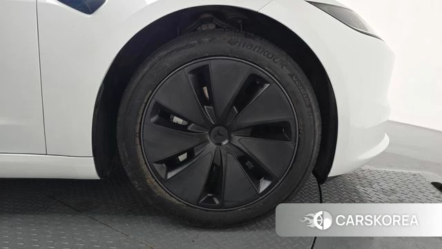 Tesla Model 3 id 4749267 из Кореи 14