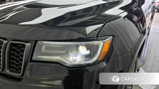 Jeep Grand Cherokee id 4225460 из Кореи 14