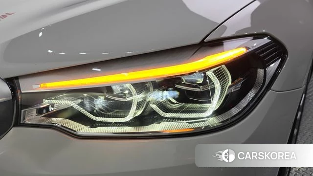 BMW 5 Series (G30) id 4755455 из Кореи 14
