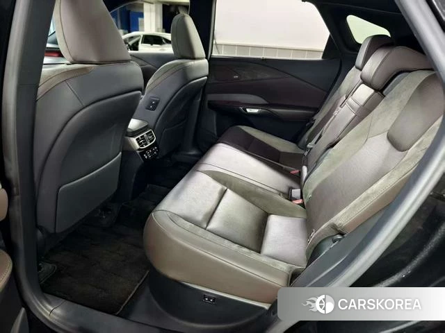 Lexus RX PHEV id 4261514 из Китая 14