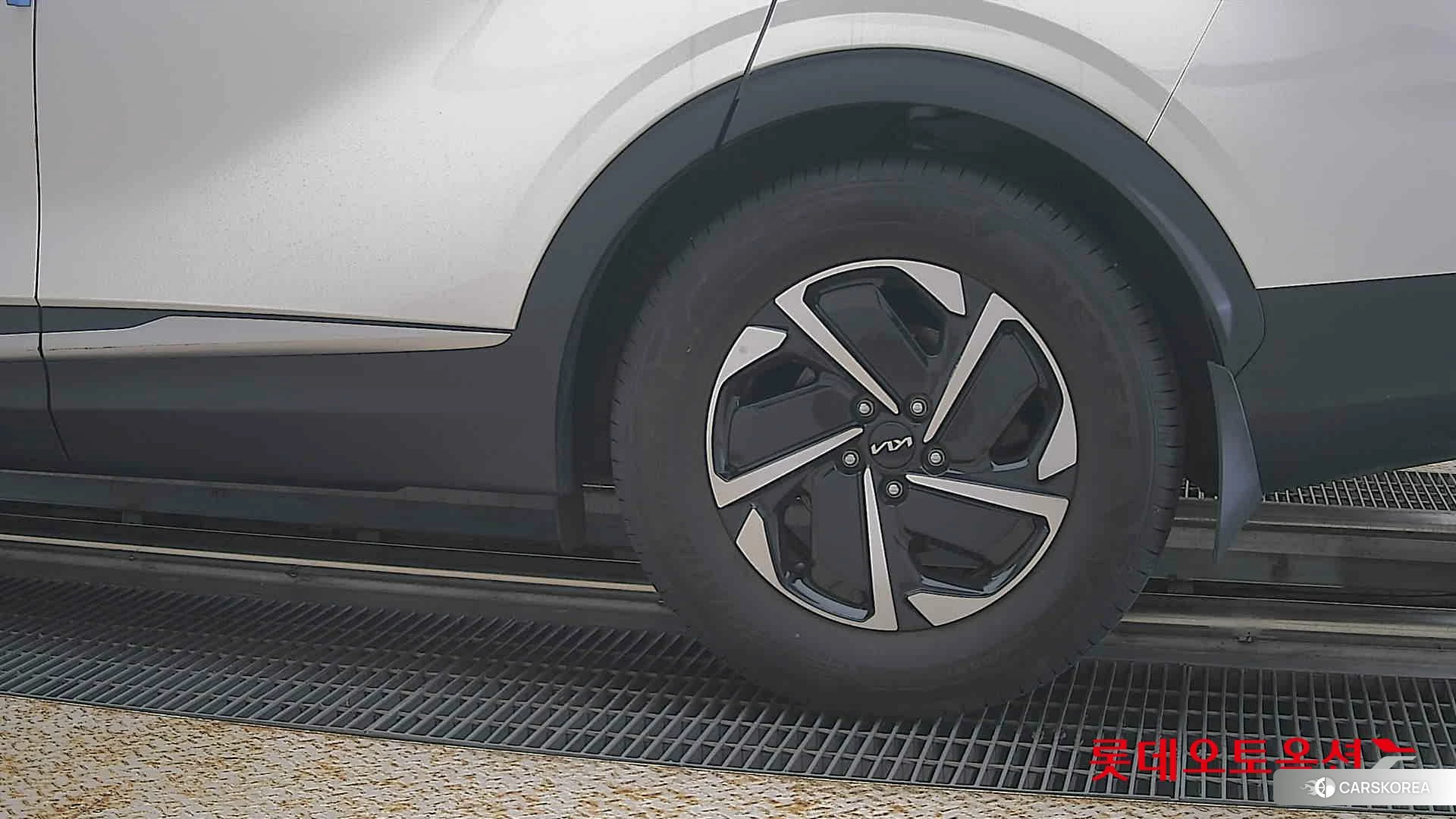 Kia Sportage Hybrid id 4679393 из Кореи 14