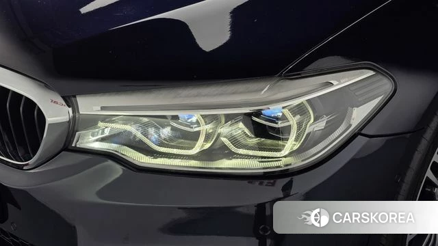 BMW 5 Series (G30) id 4557614 из Кореи 14