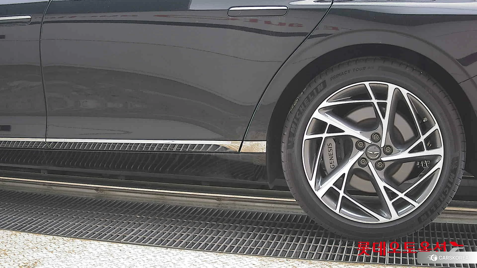 Hyundai G90 id 4289320 из Кореи 14