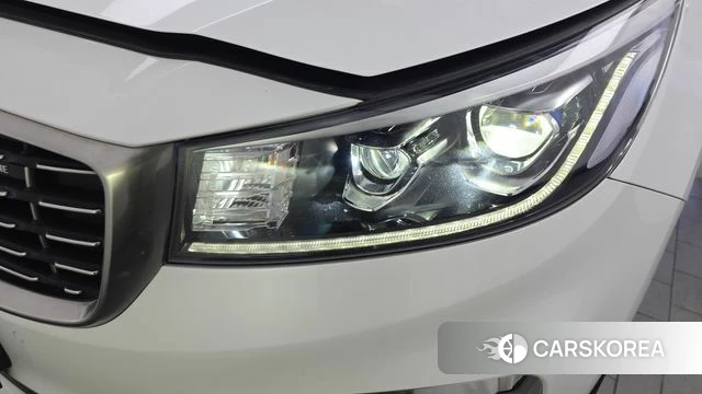 Kia The New Carnival id 4430048 из Кореи 14