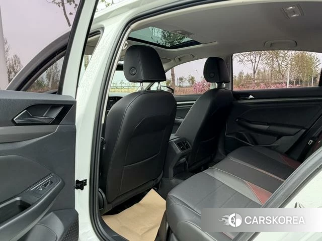 Volkswagen Bora id 4298190 из Китая 14