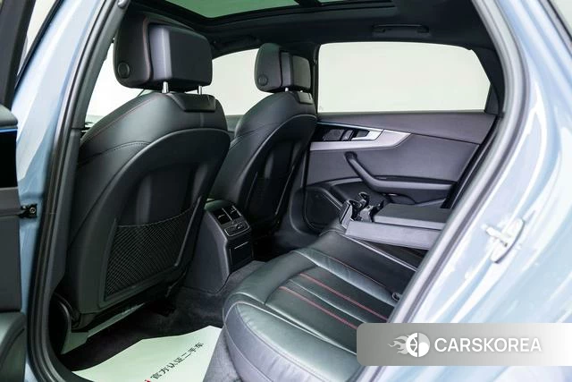 Audi A4L id 4211311 из Китая 14
