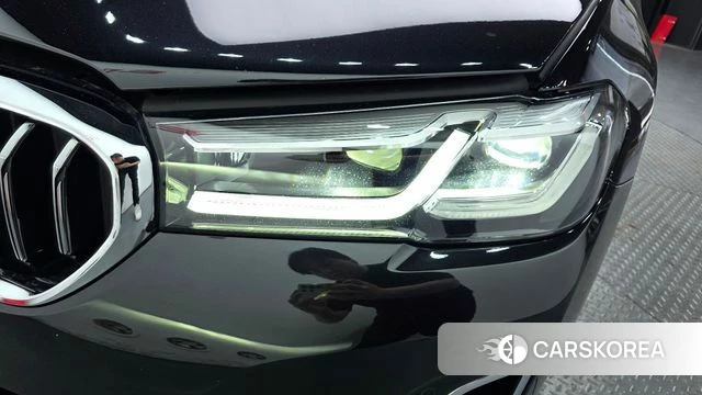BMW 5 Series (G30) id 4401808 из Кореи 14